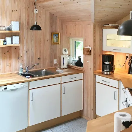 6 Person In * Rødby